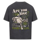 Tennis Club Boy auf Oversized Shirt, Farbe verwaschen schwarz