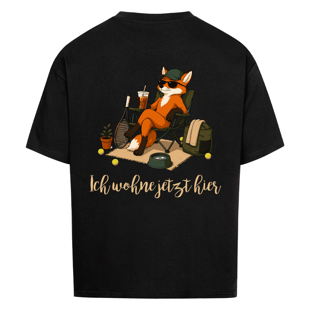Ich wohne jetzt hier auf Oversized Shirt, Farbe schwarz