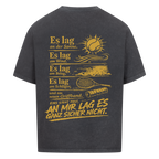 An mir lag es nicht in Gold auf Oversized Shirt, Farbe verwaschen schwarz