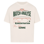 Match-Analyse auf Oversized Shirt, Farbe naturweiß
