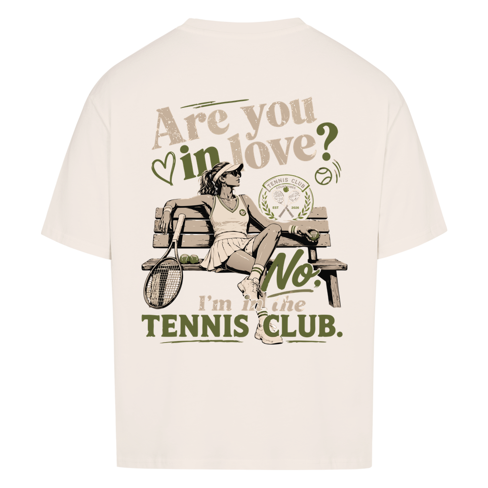 Tennis Club Girl auf Oversized Shirt, Farbe naturweiß