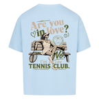 Tennis Club Girl auf Oversized Shirt, Farbe babyblau
