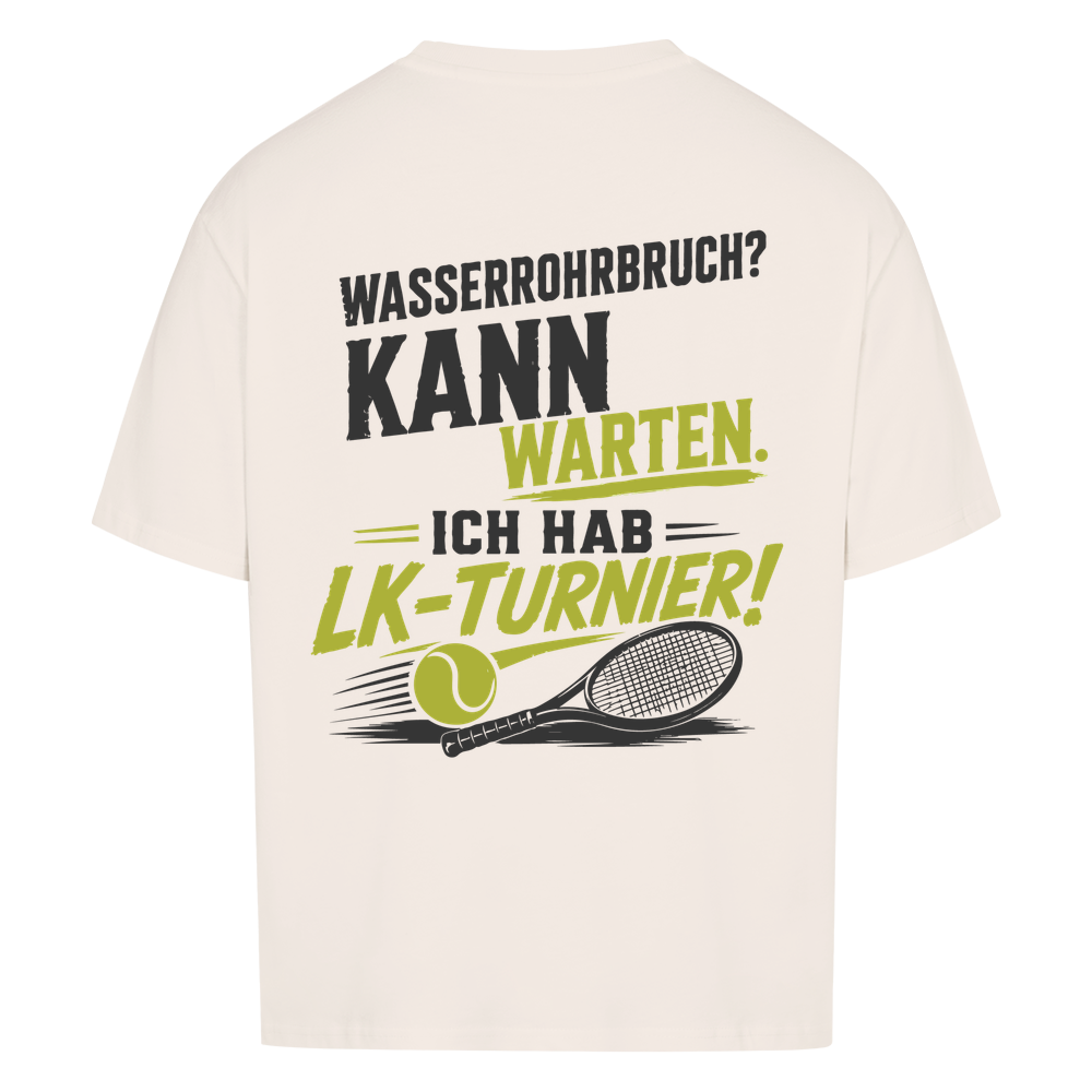 Wasserrohrbruch auf Oversized Shirt, Farbe naturweiß