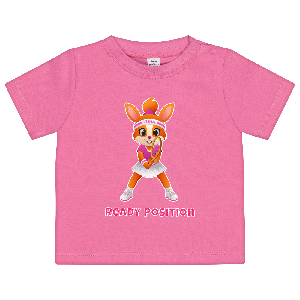 Yuna Ready Position auf Baby-Shirt, Farbe rosa