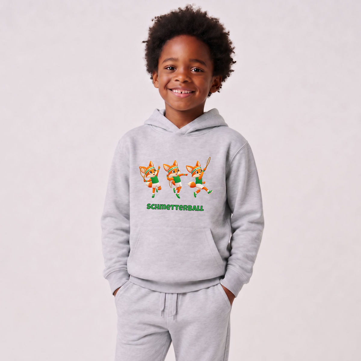 Yuki Schmetterball auf Kinder-Hoodie