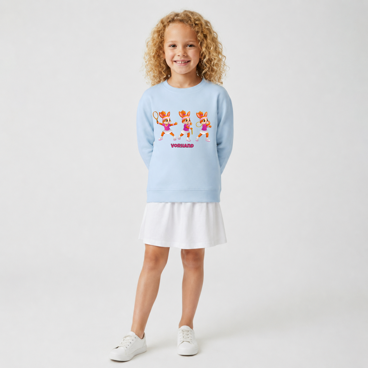 Yuna Vorhand auf Kinder-Sweatshirt