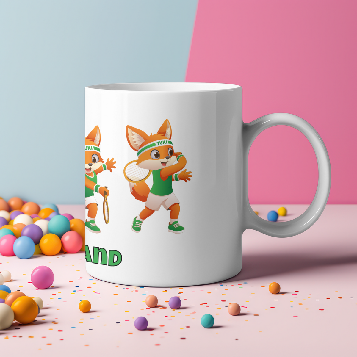 Yuki Vorhand Motiv auf Tasse von Court Vibes