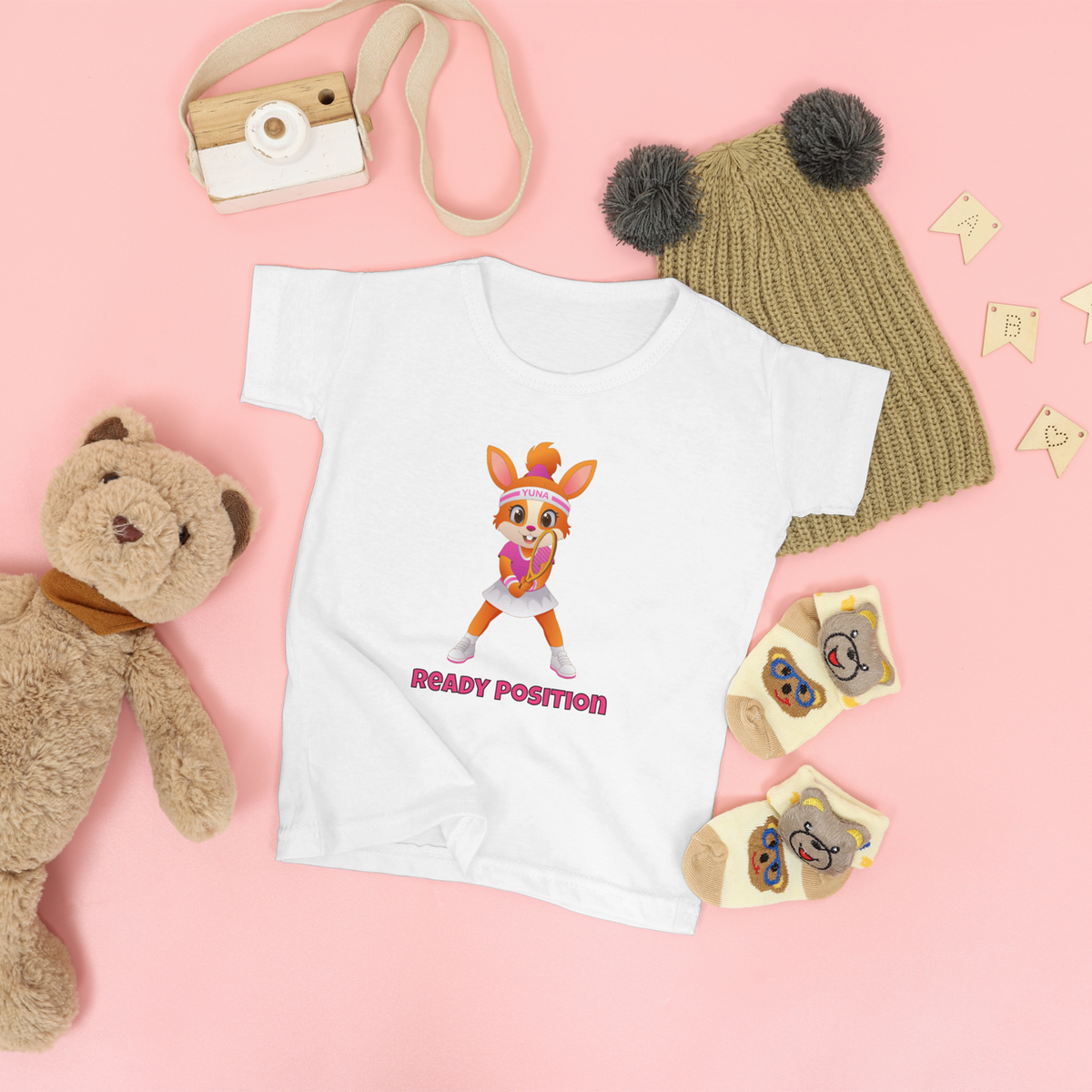 Yuna Ready Position auf Baby-Shirt